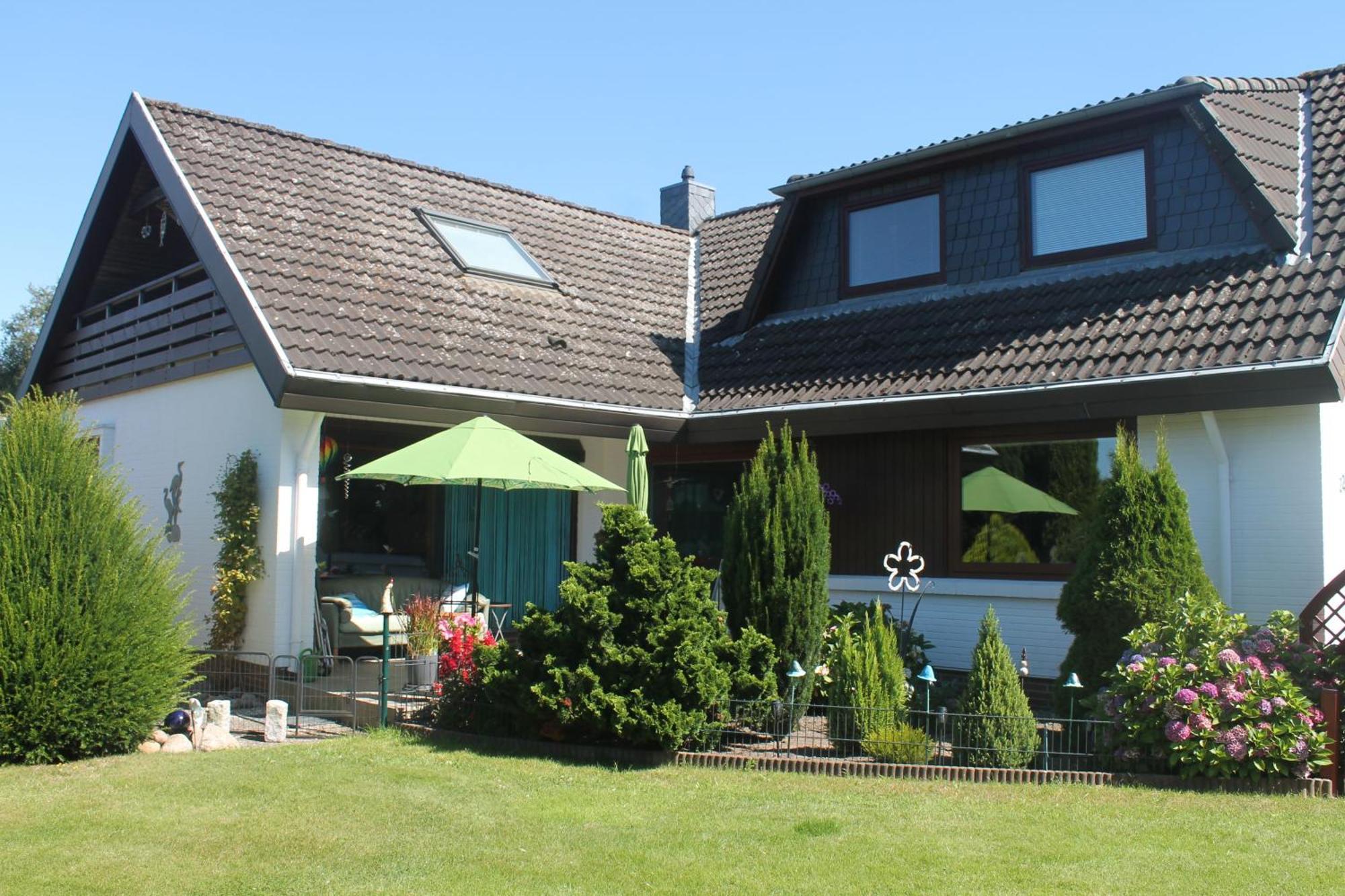 Thiessen - Ferienwohnung Mit Sonnigem Balkon Silberstedt Esterno foto